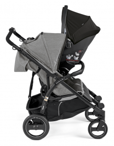 Double-stroller-book-for-two-side-view-one-car-seat-atmosphere-1